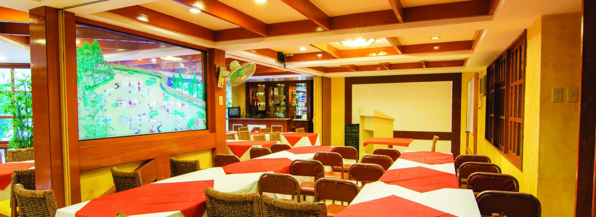The Manor Hotel Davao City Buitenkant foto